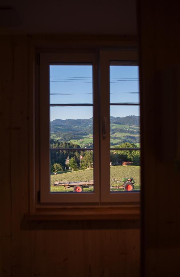 Restaurant Und Kaeserei Berghof Ganterschwil Екстериор снимка